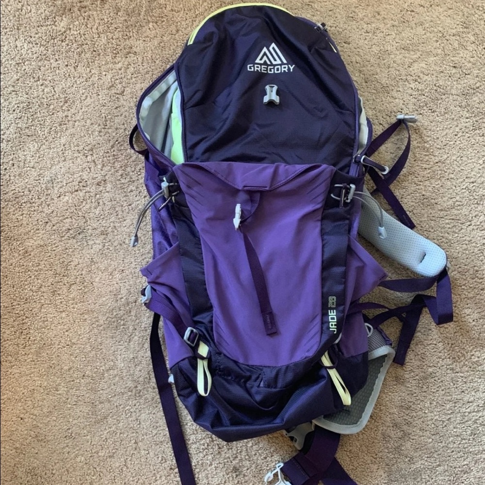 Gregory Jade 28L backpack
